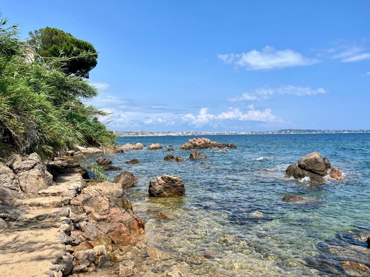 Super Cannes Sea Side วาลูริส ภายนอก รูปภาพ
